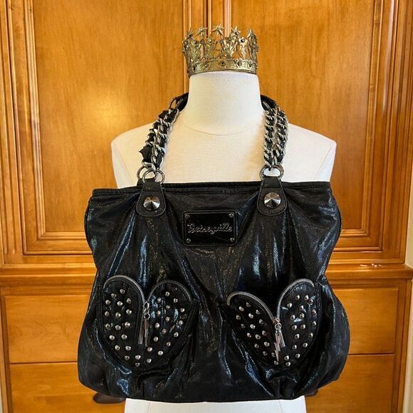 Betsey Johnson Vintage Betseyville Black Heart Studded Bag with Lips - Picture 2 of 15